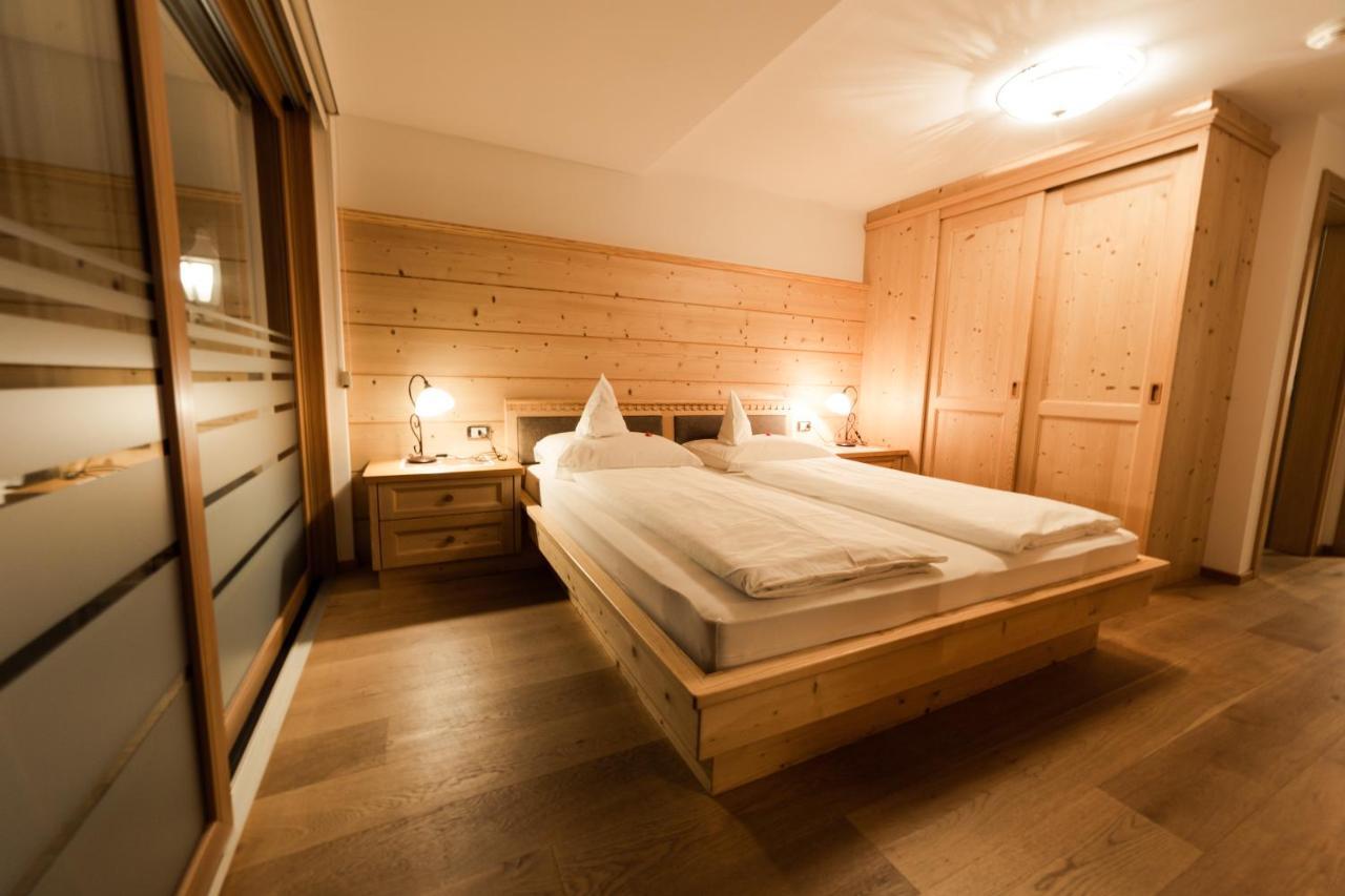Garni Villa Erna Selva di Val Gardena Ngoại thất bức ảnh